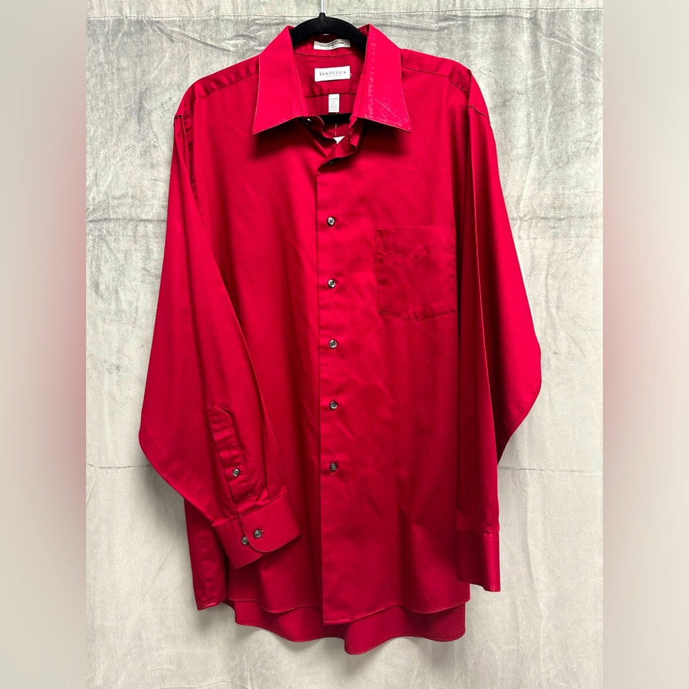Vanheusen Men’s Dress Shirt